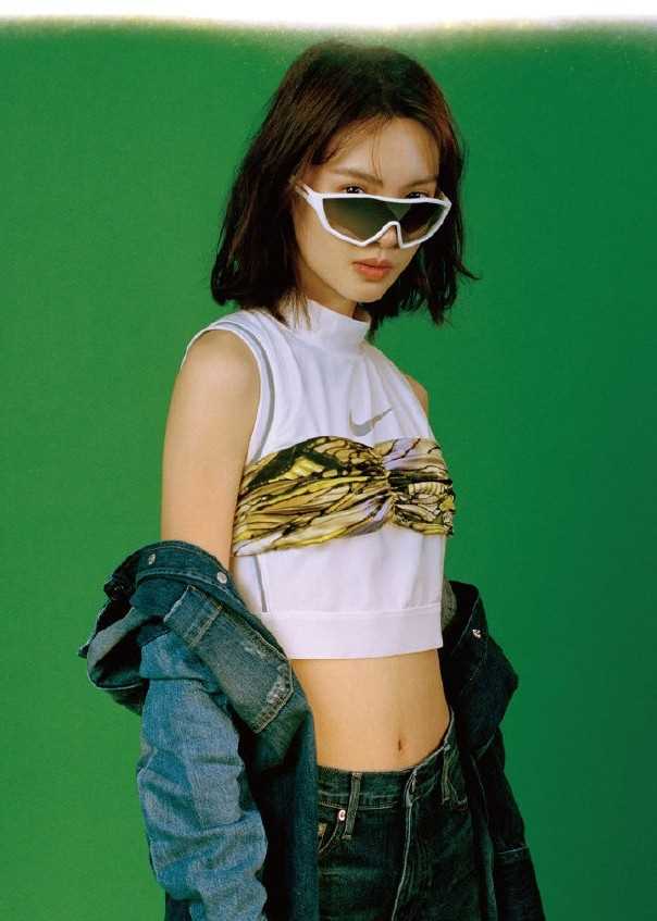 最全个性美女金晨时尚机车风杂志图片壁纸