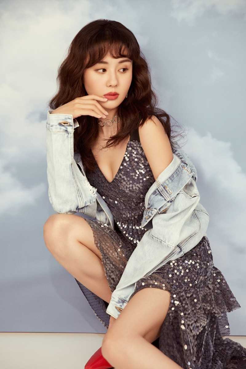 高清复古时尚美女郑合惠子成熟御姐亮片长裙图片图集