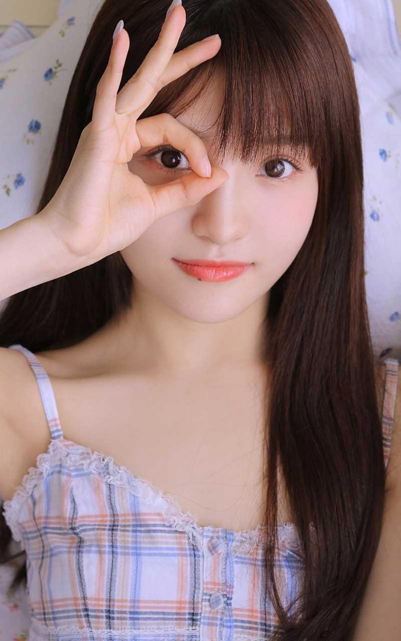 特别专辑95后小妹妹眉目清秀甜美清纯可爱美女图片