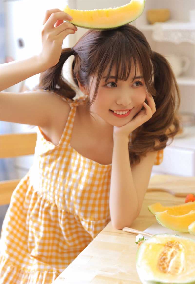最全双马尾美女萝莉格子裙清纯可爱童颜养眼图片相册