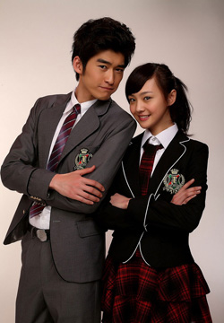 特别专辑甜美女孩气质呆萌可爱笑靥如花户外阳光摄影