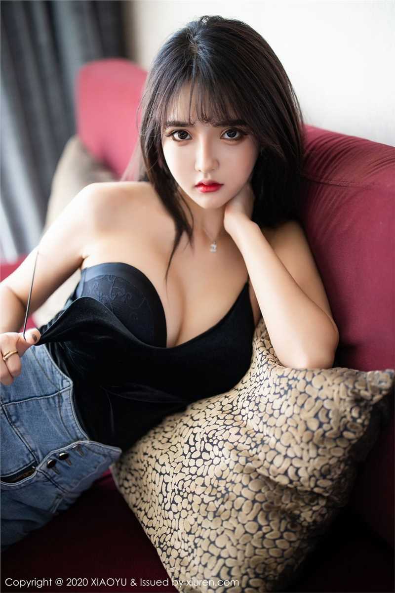 优质樱桃红唇甜美正妹椒乳娇软大长腿纤腰翘臀床上性感图片