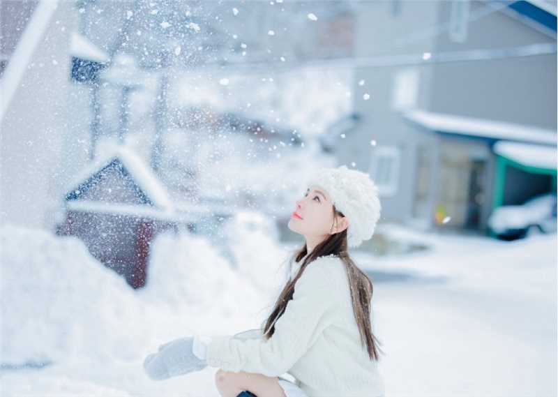 优质雪中宅男女神唯美空灵养眼清纯雪景图片相册