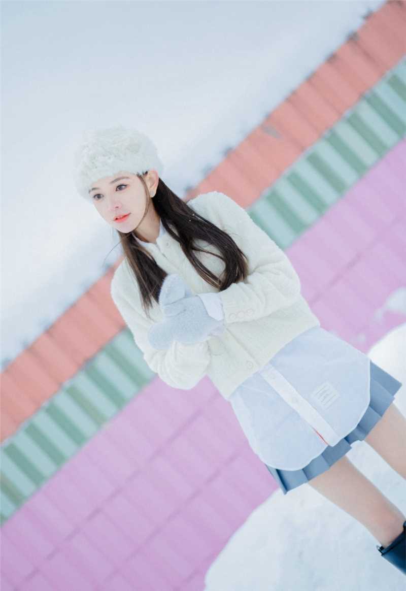 优质雪中宅男女神唯美空灵养眼清纯雪景图片相册