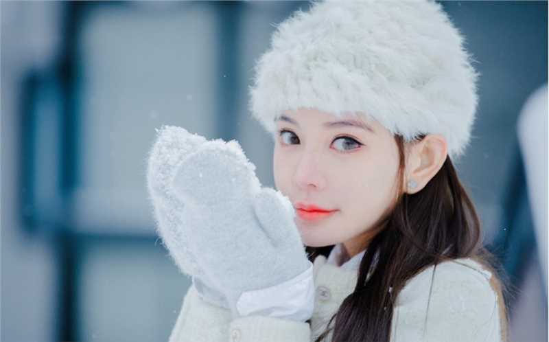 优质雪中宅男女神唯美空灵养眼清纯雪景图片相册