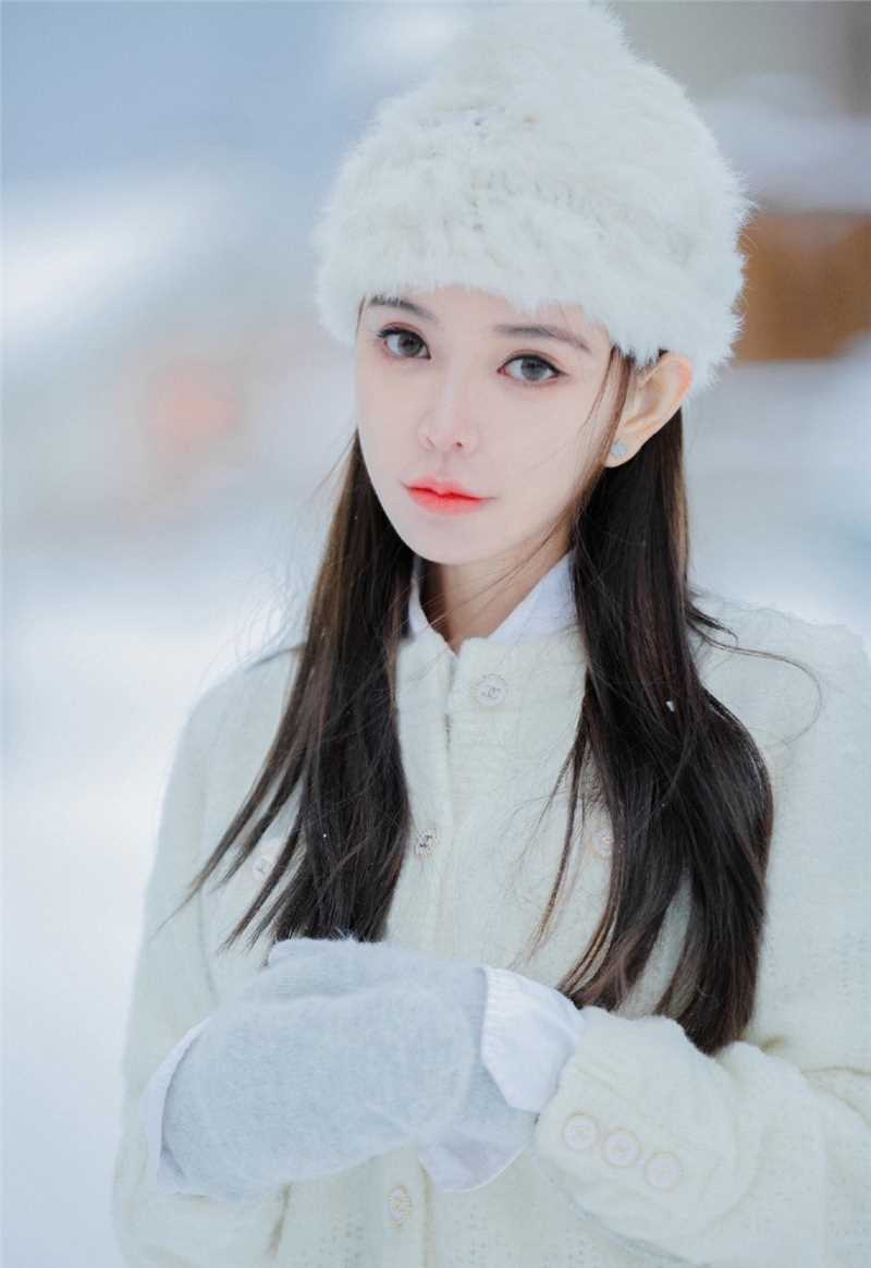 优质雪中宅男女神唯美空灵养眼清纯雪景图片相册