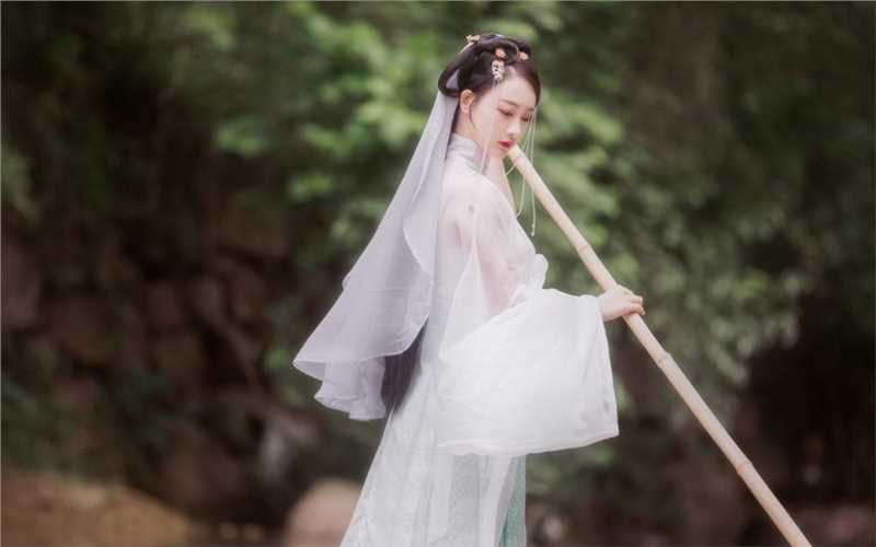 最全清纯唯美的古装美女湿身冷艳空灵治愈艺术照壁纸