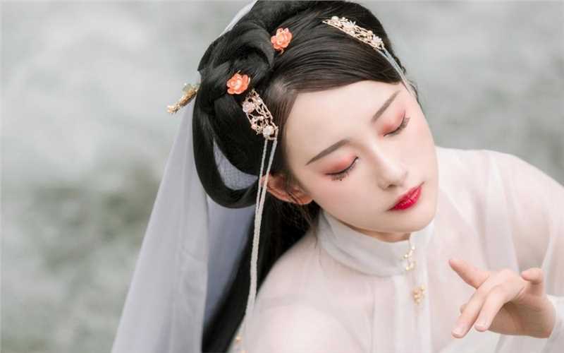 最全清纯唯美的古装美女湿身冷艳空灵治愈艺术照壁纸