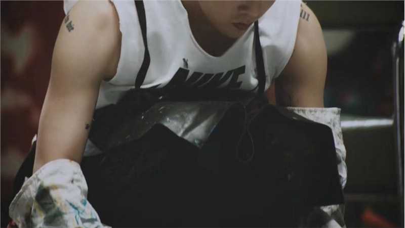 高清权志龙帅气街头涂鸦个性潮流时尚明星图片图集