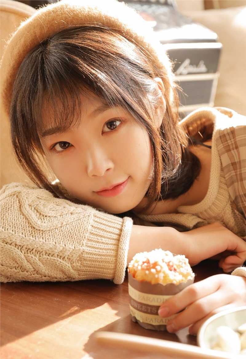 短发美女萝莉文艺美少女居家优雅乖巧清纯