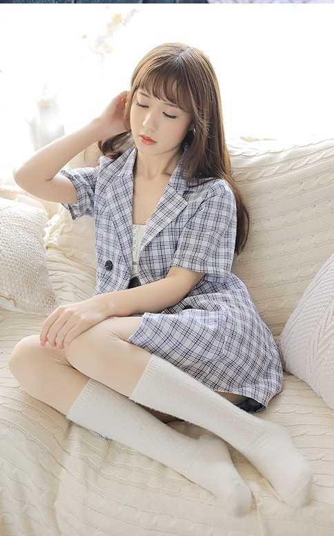 最全清纯可人童颜萝莉漂亮脸蛋白皙皮肤苗条身材相册