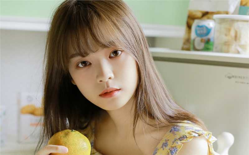 最全肌肤胜雪的清纯小姐姐水灵灵杏仁眼电力十足相册