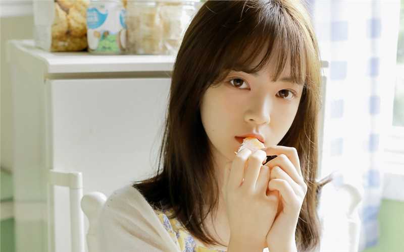 最全肌肤胜雪的清纯小姐姐水灵灵杏仁眼电力十足相册