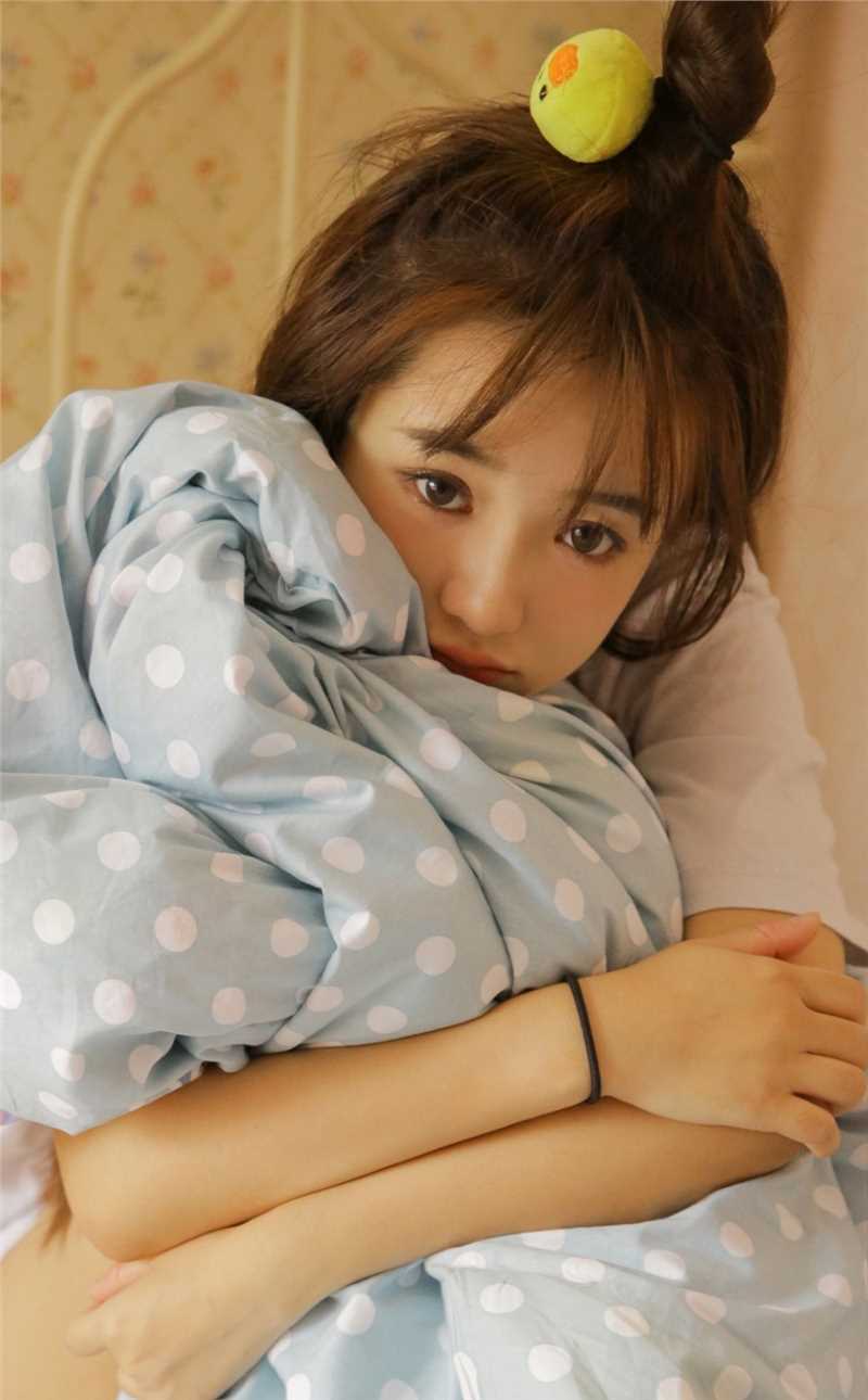 特别专辑清纯的可爱小妹浴巾下真空干净勾魂极品图库图片