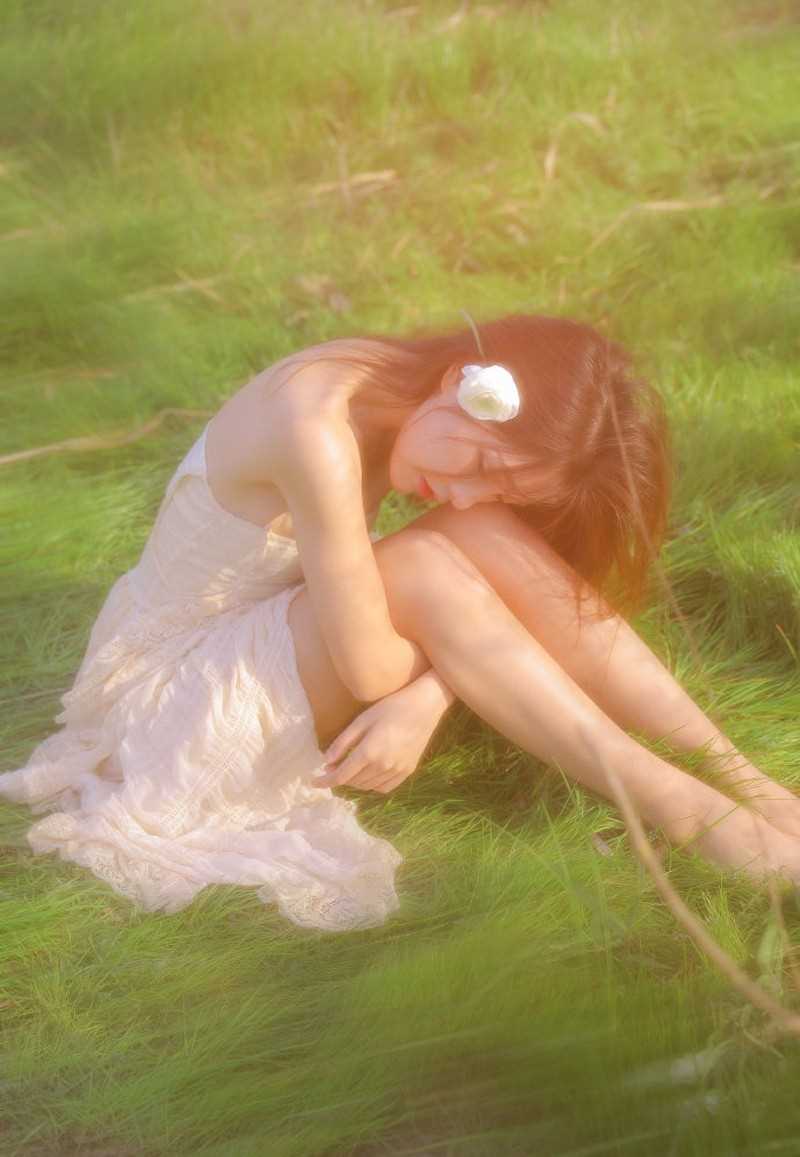 最新治愈系倾城佳人户外懵懂无辜清纯美女图集