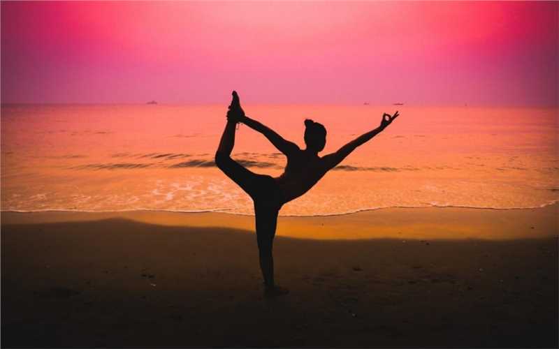 特别专辑风情美女沙滩旅拍唯美宅男女神大胆姿势