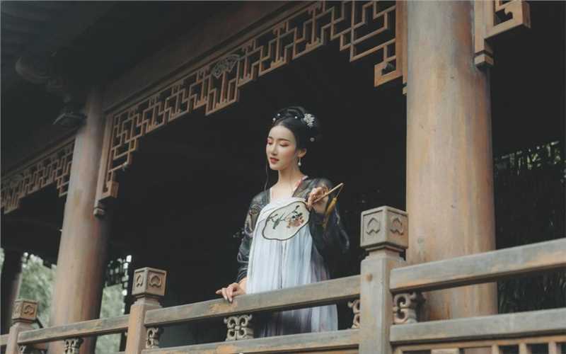 特别专辑明艳动人的古装美女容貌俏丽身姿窈窕迷人写真集图片