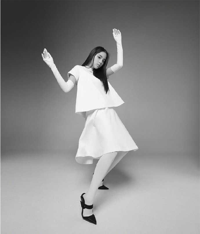 长发美女欧阳娜娜时尚优雅文艺气质图片