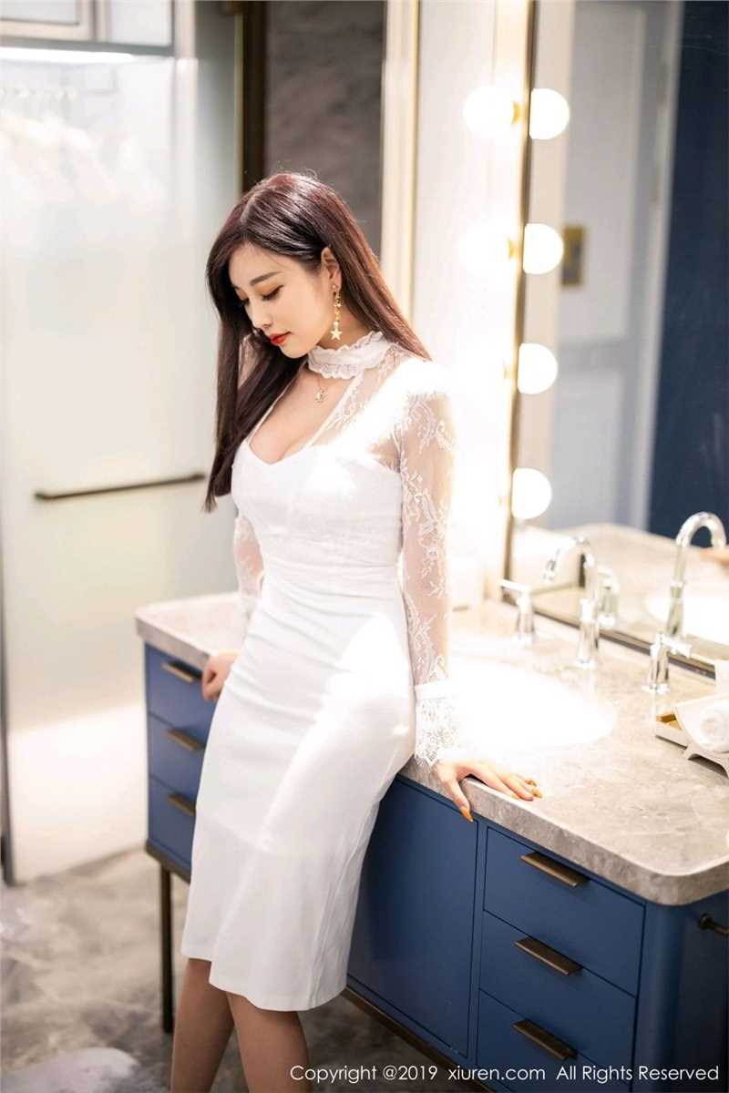 翘臀美女杨晨晨性感包臀裙美女诱人私房照