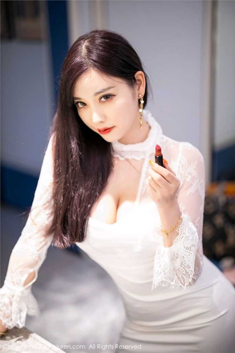 翘臀美女杨晨晨性感包臀裙美女诱人私房照