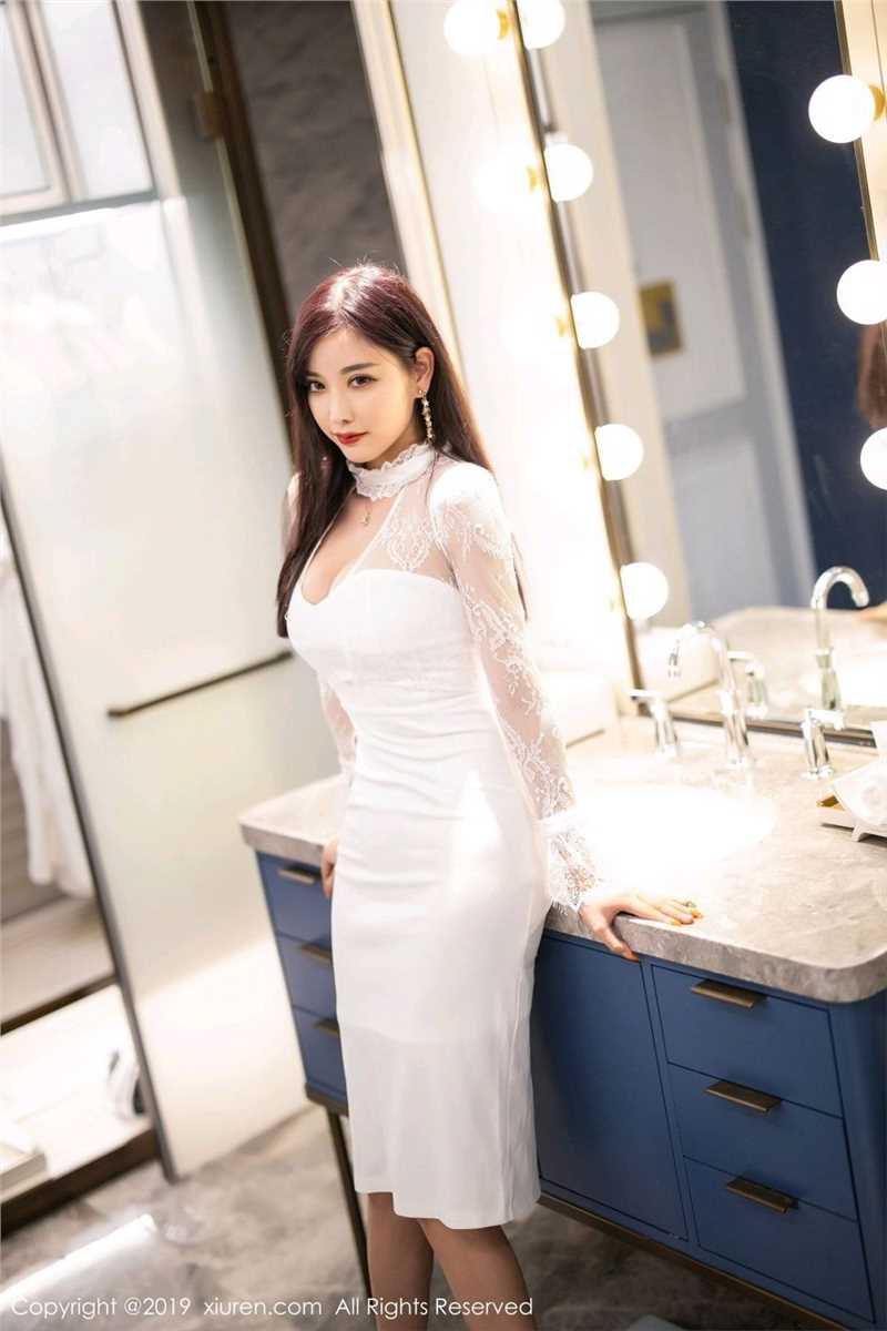 翘臀美女杨晨晨性感包臀裙美女诱人私房照