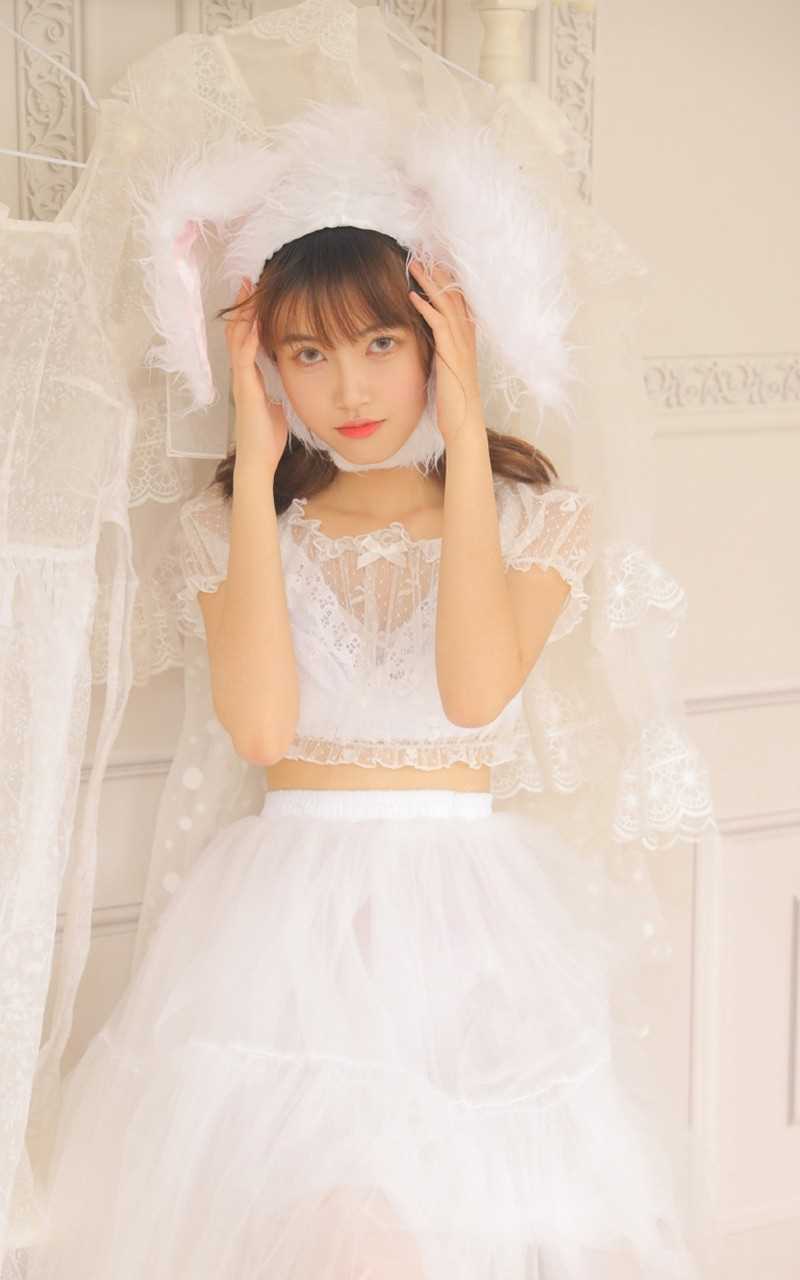 呆萌的萌白酱兔女郎白丝性感韩国极品美女