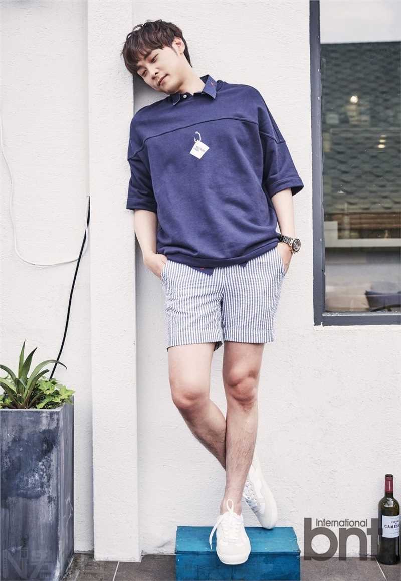 优质童颜依旧的韩国摇滚组合Buzz主唱闵京勋时尚相册