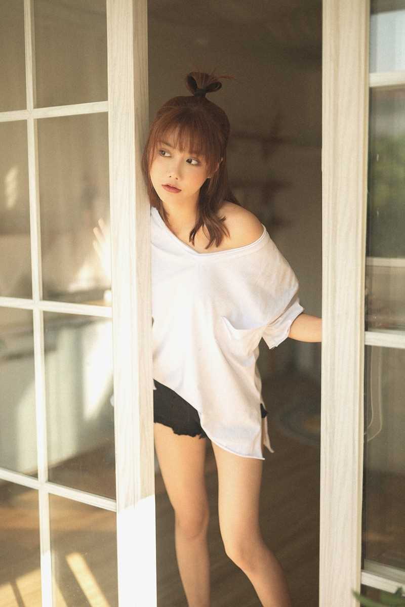 最全大长腿美女大长腿玉足厨房性感诱人蚀骨销魂图库壁纸