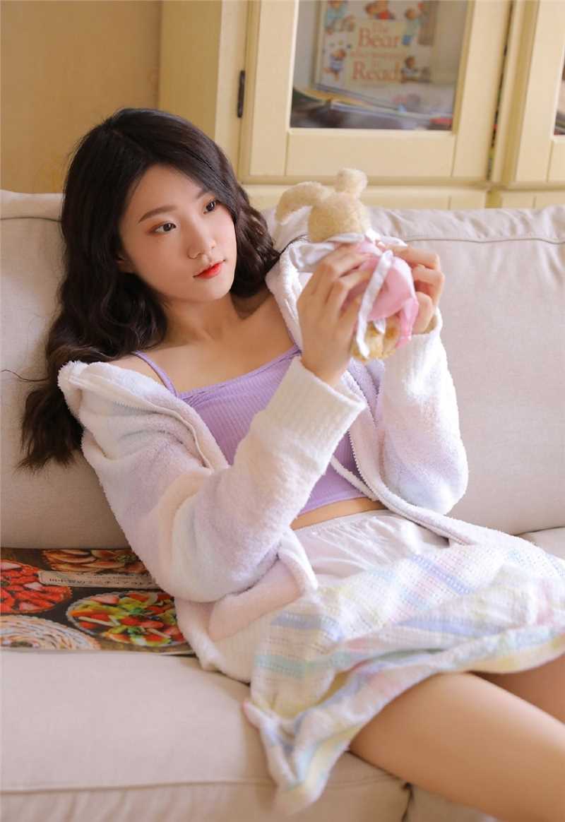 最全长腿白晃晃的亚洲极品美女锁骨性感精致艺术照相册