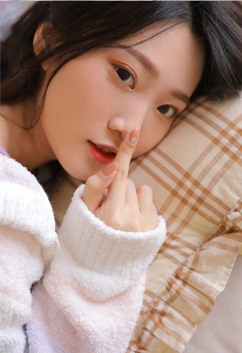 最全长腿白晃晃的亚洲极品美女锁骨性感精致艺术照相册