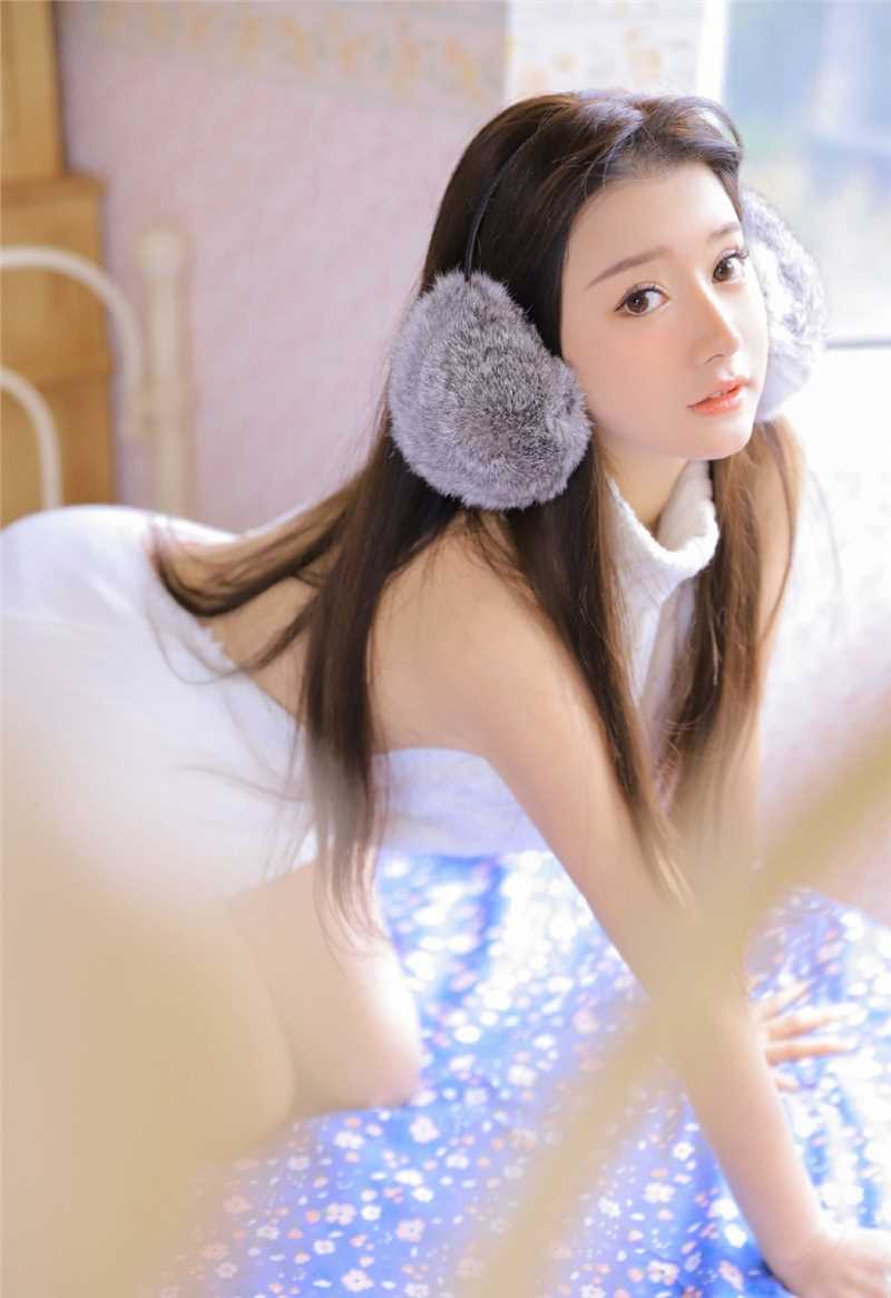 优质令人着迷的长发宅男女神漂亮脸蛋完美身材生活照相册