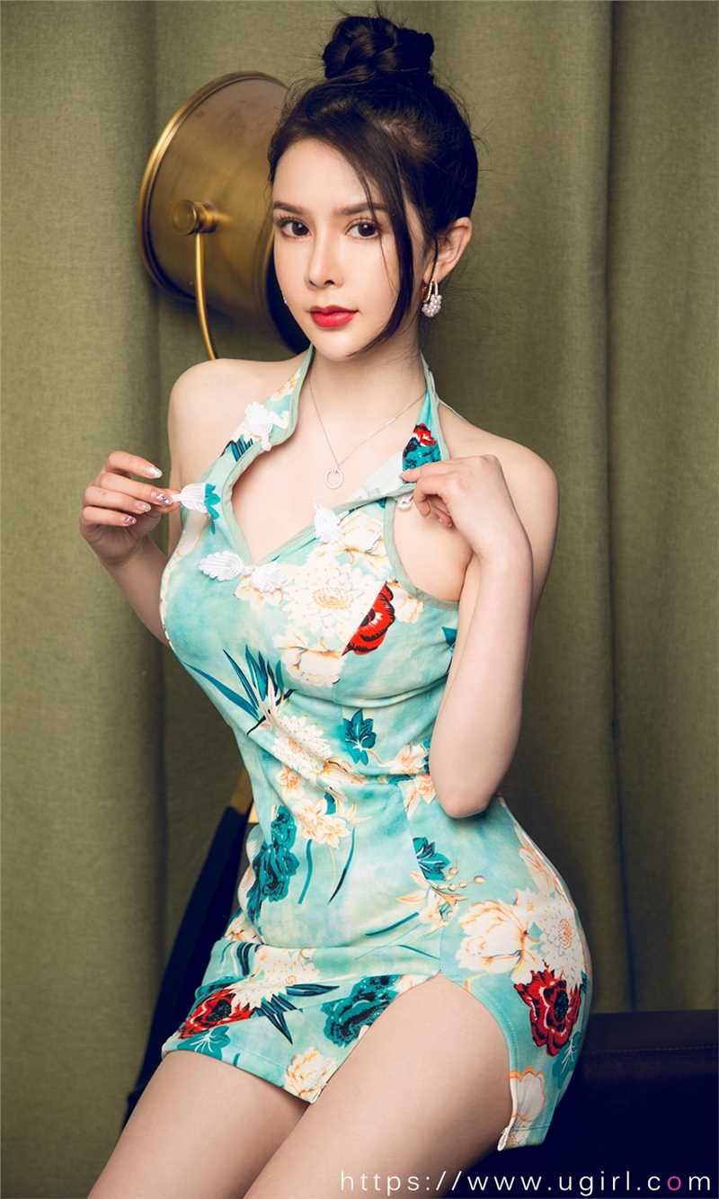 优质成女人人李丽莎性感旗袍人体艺术相册