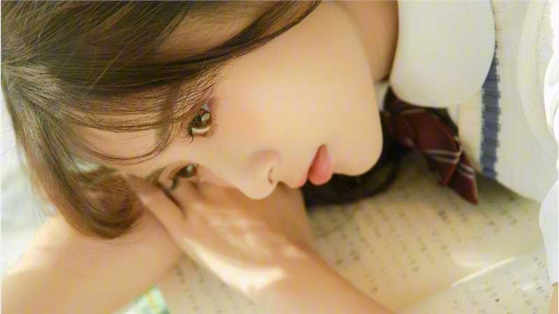 精选教室清纯养眼的欲望妹妹阳光下俏皮美丽治愈系图片图册