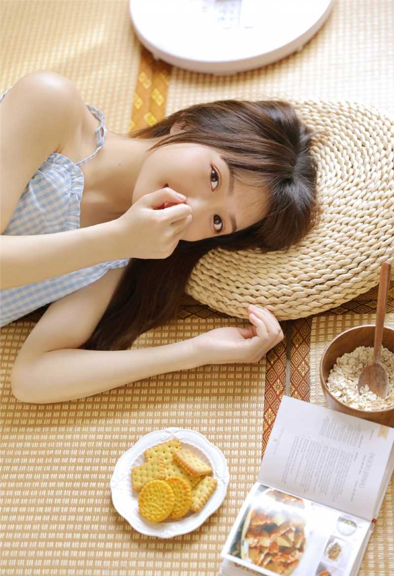 最新夏日里元气满满的清纯少女日系养眼壁纸壁纸