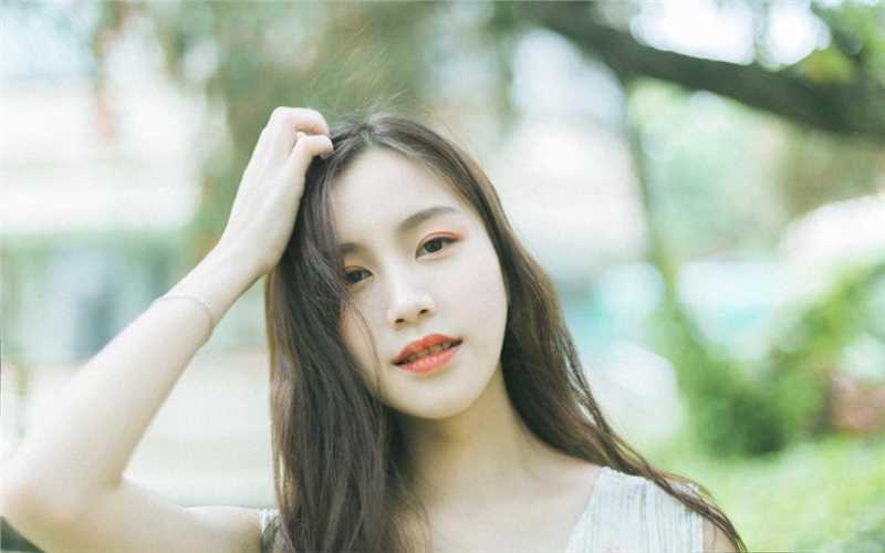 最新美女靓妞长发飘飘漂亮脸蛋清新气质清纯唯美图片图集