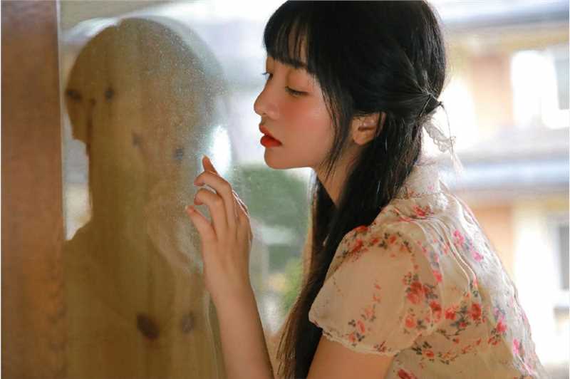 最全甜美瓜子脸女孩大长腿玉足私房相册