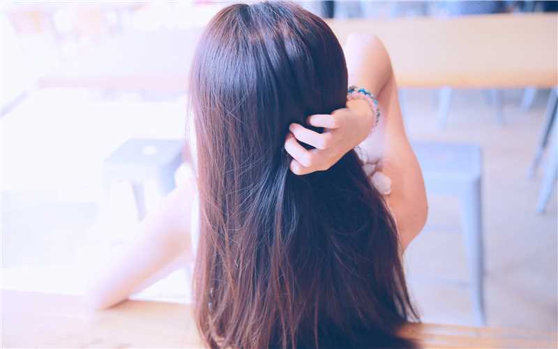 精选校园女神图书馆集电脑桌面美女壁纸图册