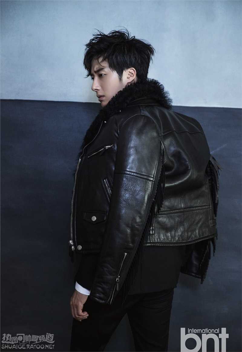 高清韩国男明星丁一宇bntnews时尚杂志图集