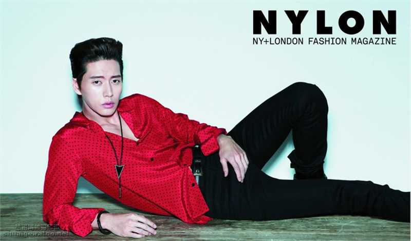 精选韩国帅哥朴海镇《NYLON》时尚杂志封面图册