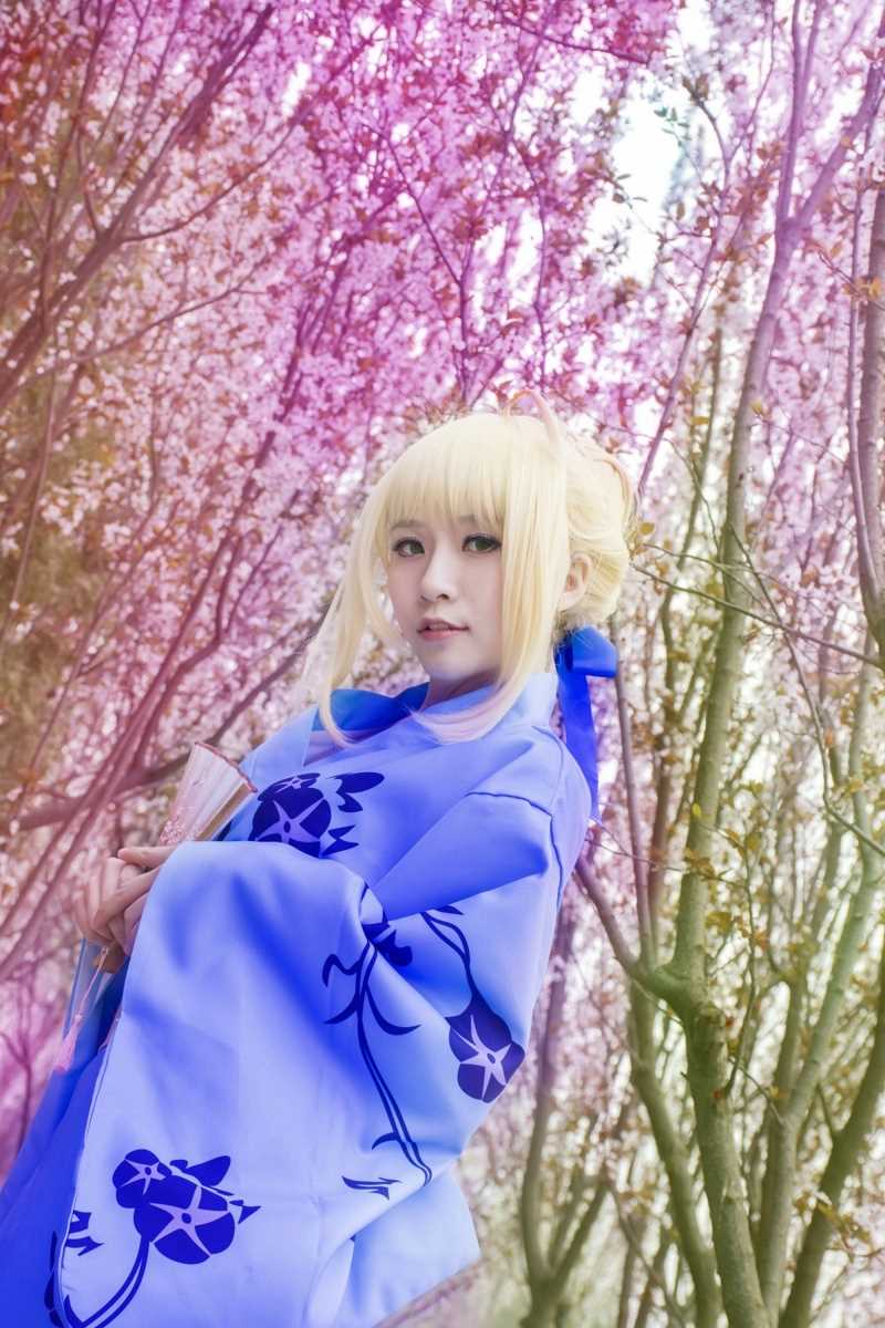 亚瑟王阿尔托莉雅·潘德拉贡Saber和服cosplay