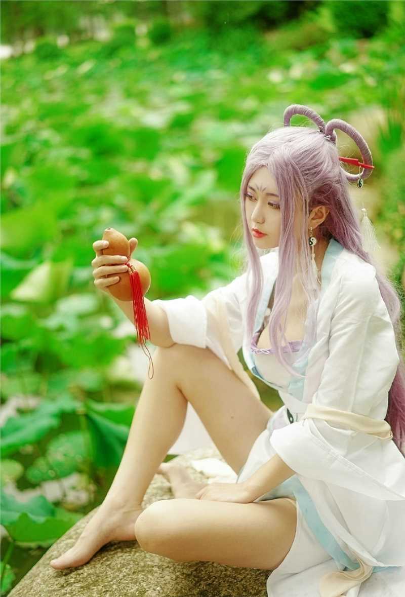 精选《从前有座灵剑山》女主王舞cosplay图册