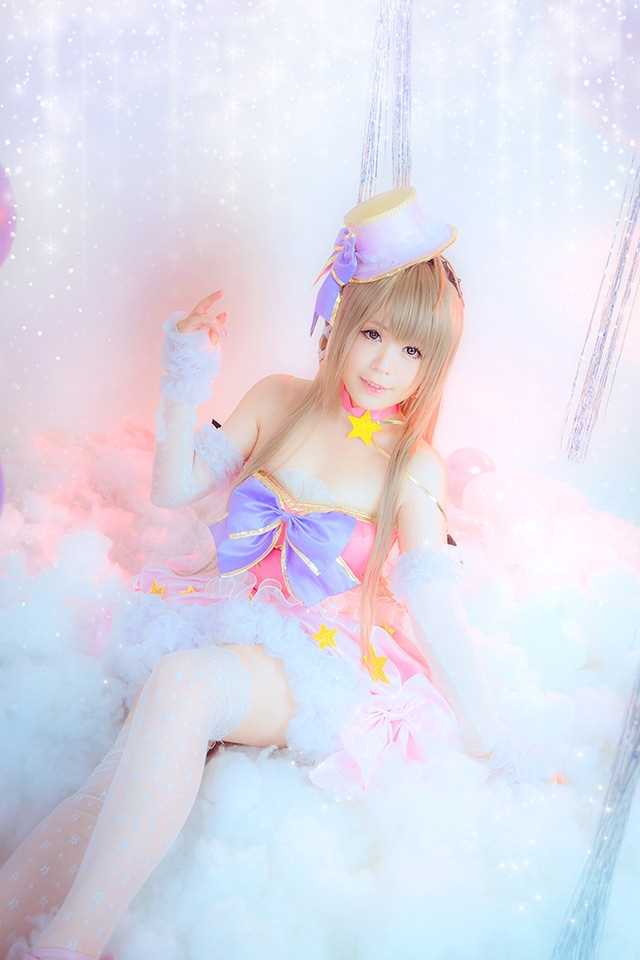 特别专辑《LoveLive!》南小鸟cosplay甜美动人图片