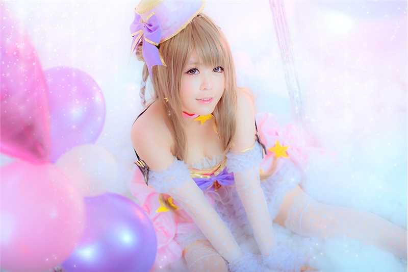 特别专辑《LoveLive!》南小鸟cosplay甜美动人图片