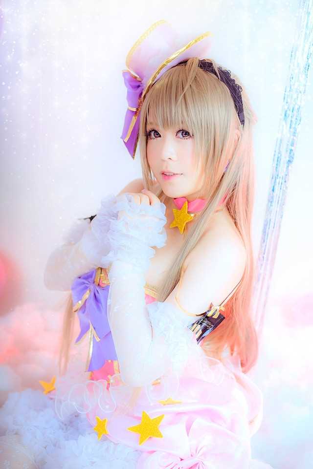 特别专辑《LoveLive!》南小鸟cosplay甜美动人图片