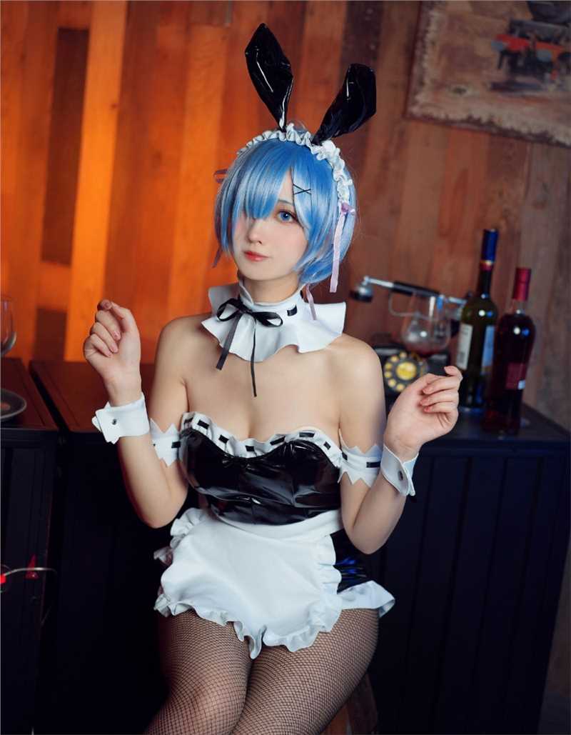 优质兔女郎女仆蕾姆cosplay性感图片