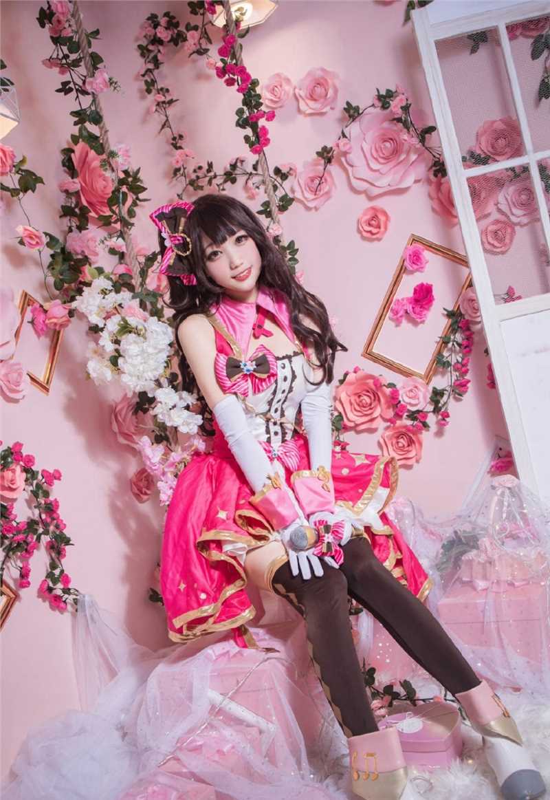 最新《偶像灰姑娘女孩》岛村卯月cosplay图集