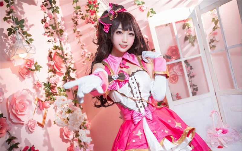 最新《偶像灰姑娘女孩》岛村卯月cosplay图集