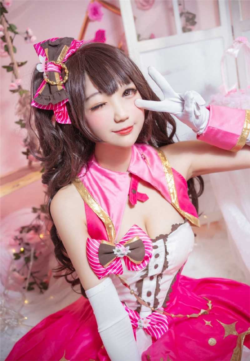 最新《偶像灰姑娘女孩》岛村卯月cosplay图集