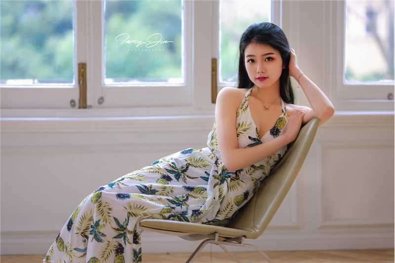 最新古韵美女迪依小琪复古旗袍魅惑诱人私房壁纸