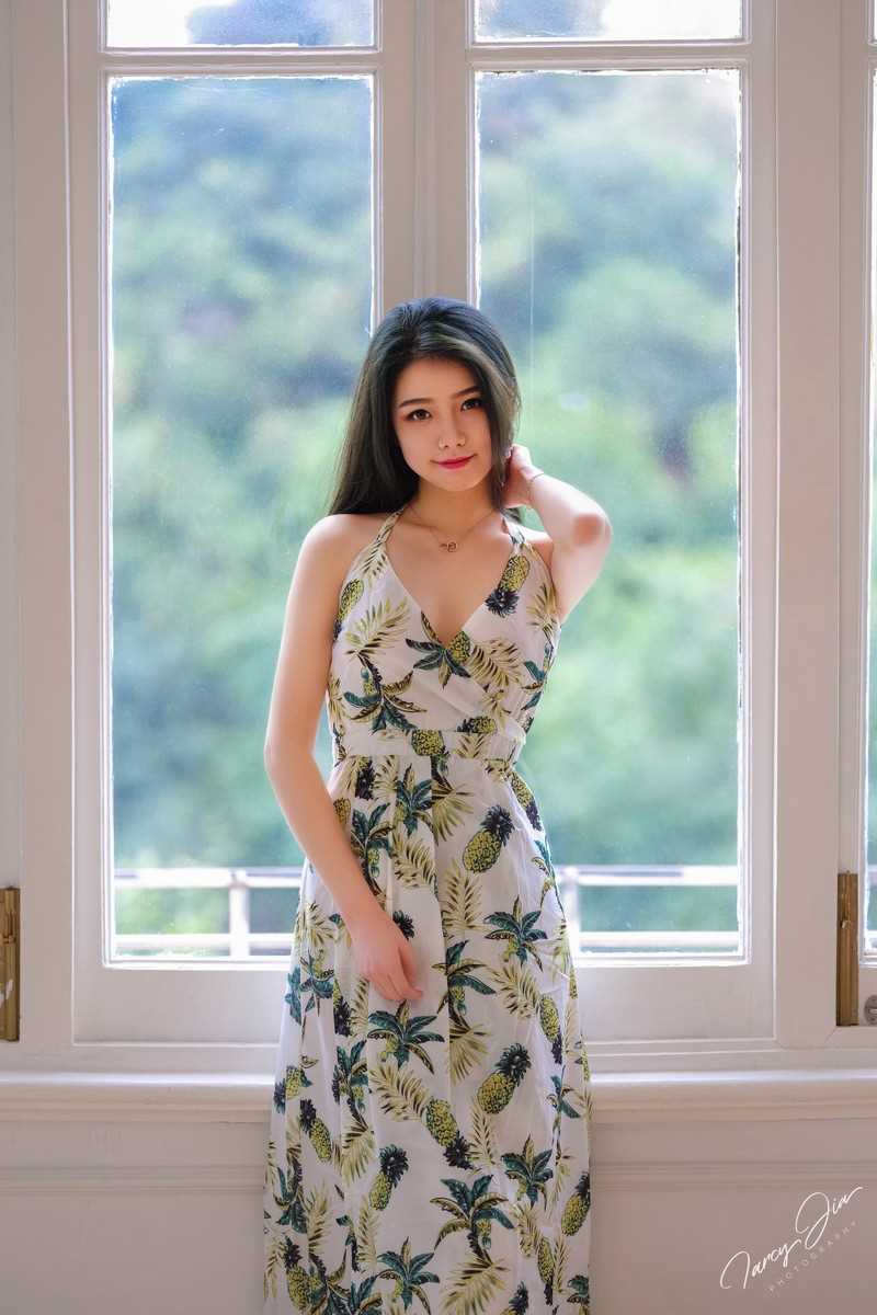 最新古韵美女迪依小琪复古旗袍魅惑诱人私房壁纸